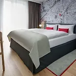 Intercityhotel מלון 4*