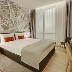 Intercityhotel מלון
