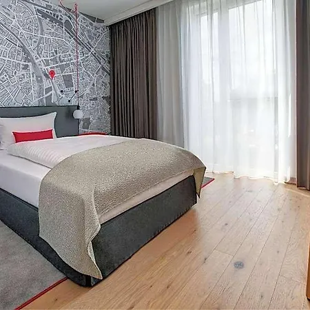 Hotell Intercityhotel 4*