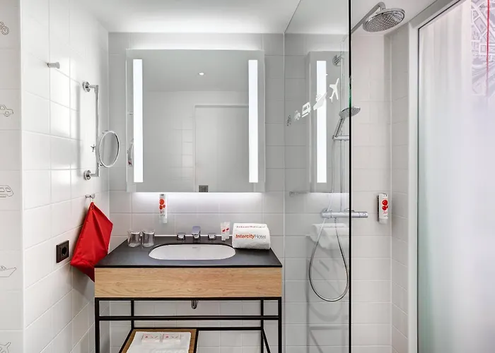 Hotel Intercityhotel 4*